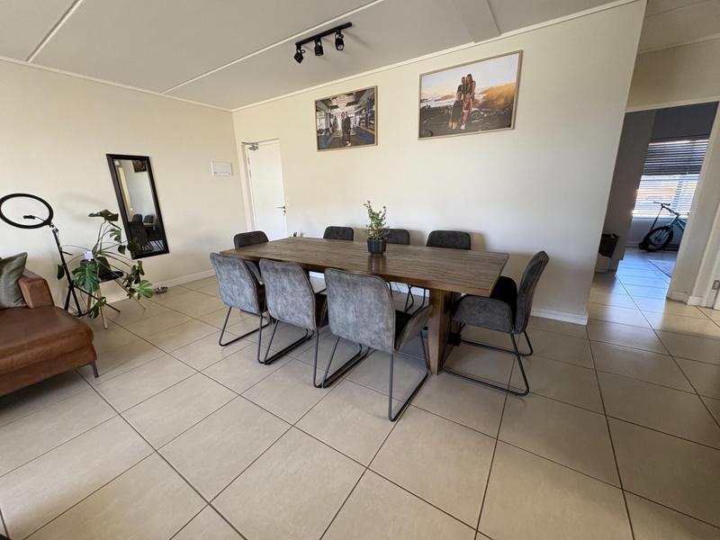 3 Bedroom Property for Sale in Richwood Western Cape